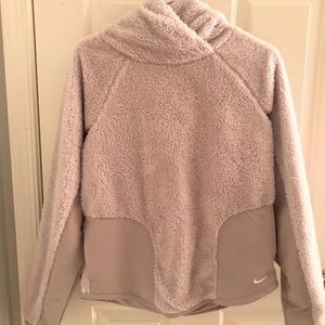 Nike Fuzzy Sweatshirt
